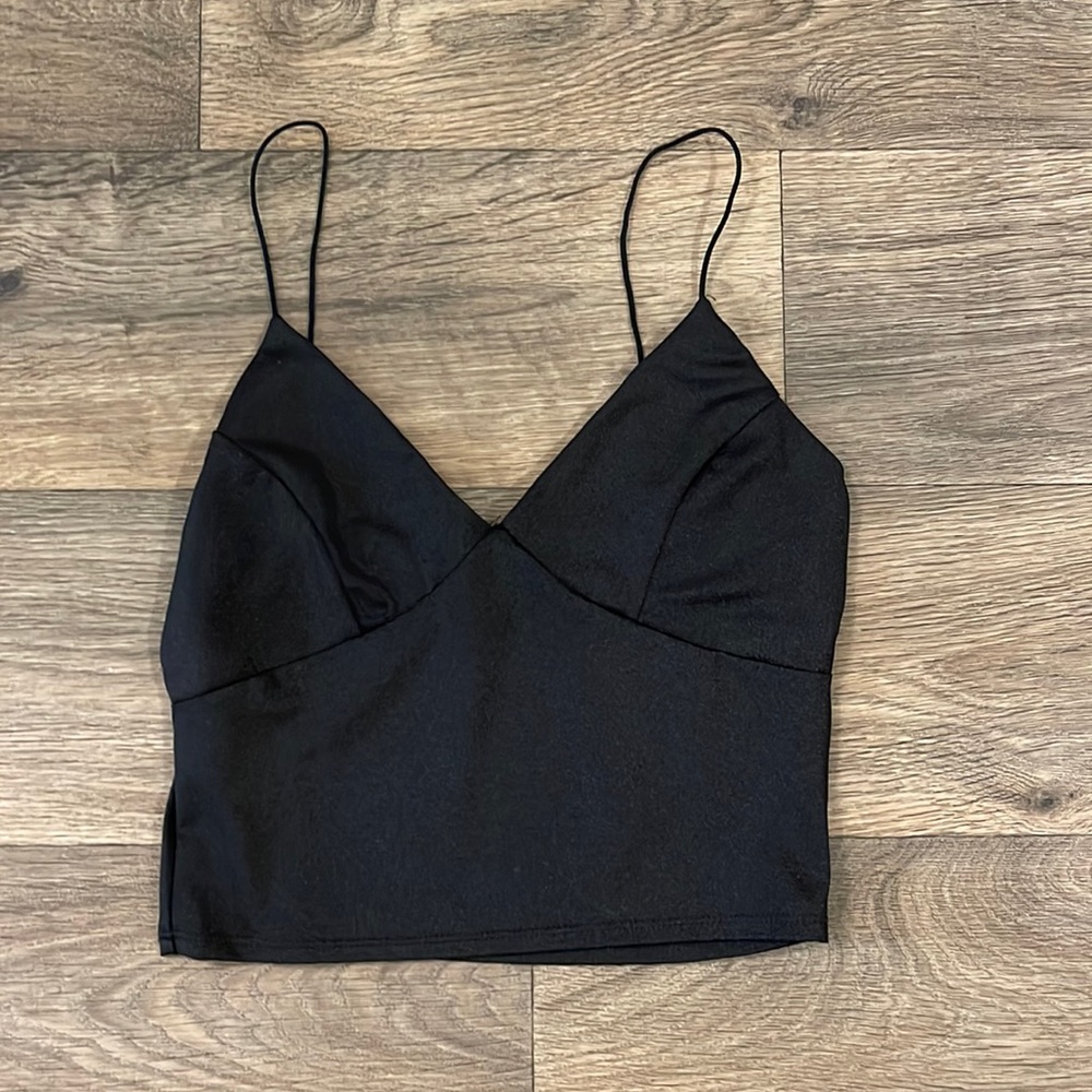Black crop top